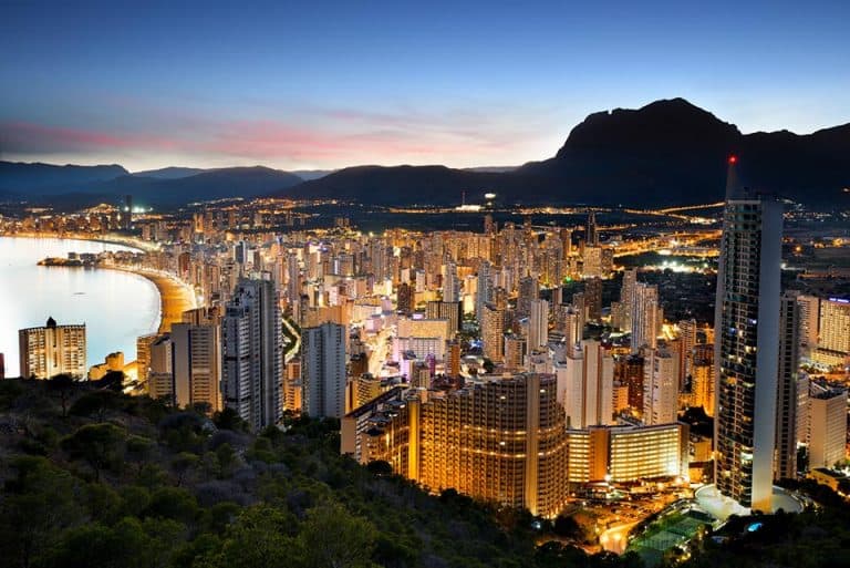 lo mejor de viajar a benidorm