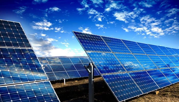 topos de paneles solares