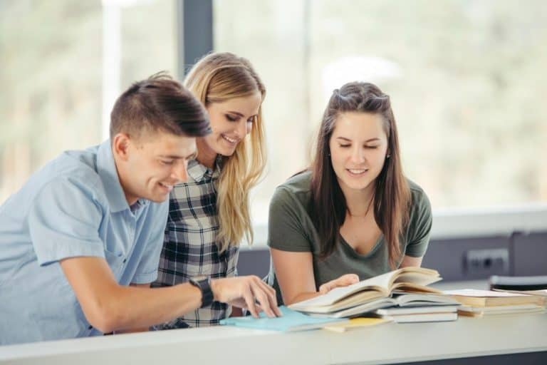 alumnos academia ingles